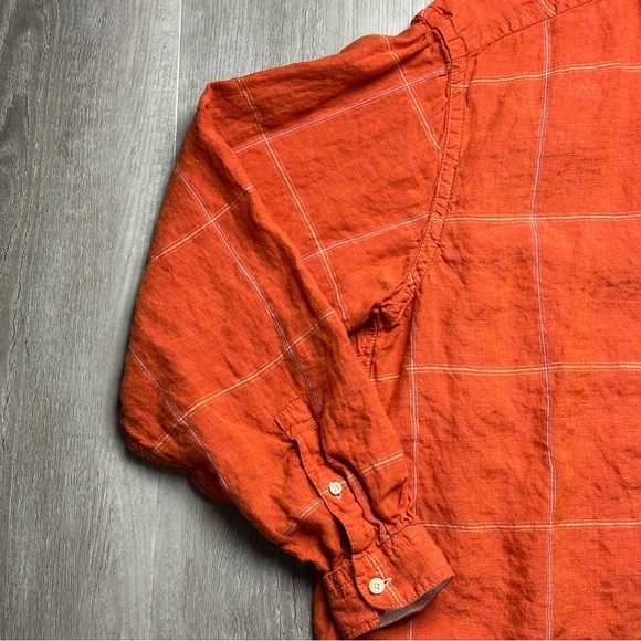 Tommy Bahama Relax Linen Button Down Shirt - Picture 5 of 15